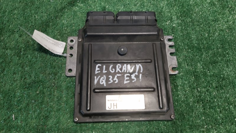 Блок управления двс Nissan Elgrand E51 VQ35 (б/у)
