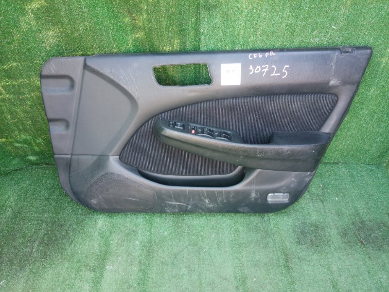Обшивка дверей Honda Accord CF6 F23A передняя правая (б/у)