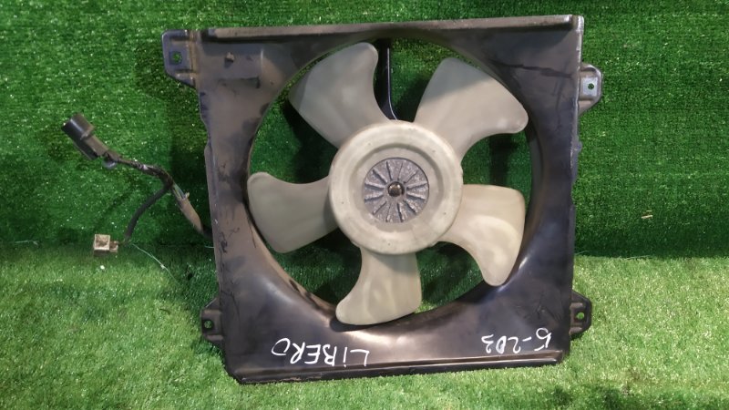 Диффузор радиатора Mitsubishi Libero CB1V (б/у)