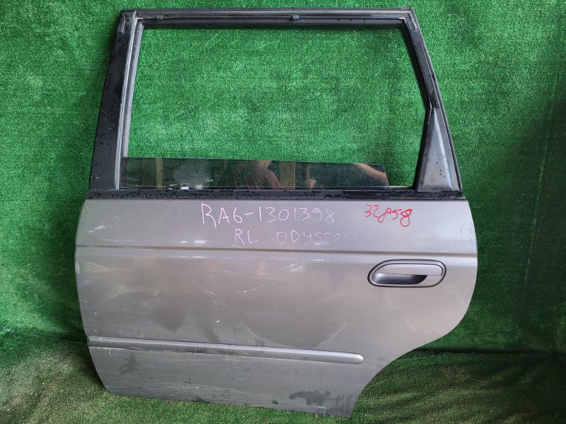 Дверь Honda Odyssey RA6 F23A 2001 задняя левая (б/у)