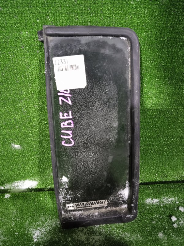 Форточка двери Nissan Cube Z10 CG13DE задняя левая (б/у)