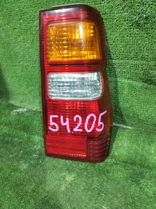 Стоп-сигнал Mitsubishi Pajero Mini H53A 4A30 2001 правый (б/у)