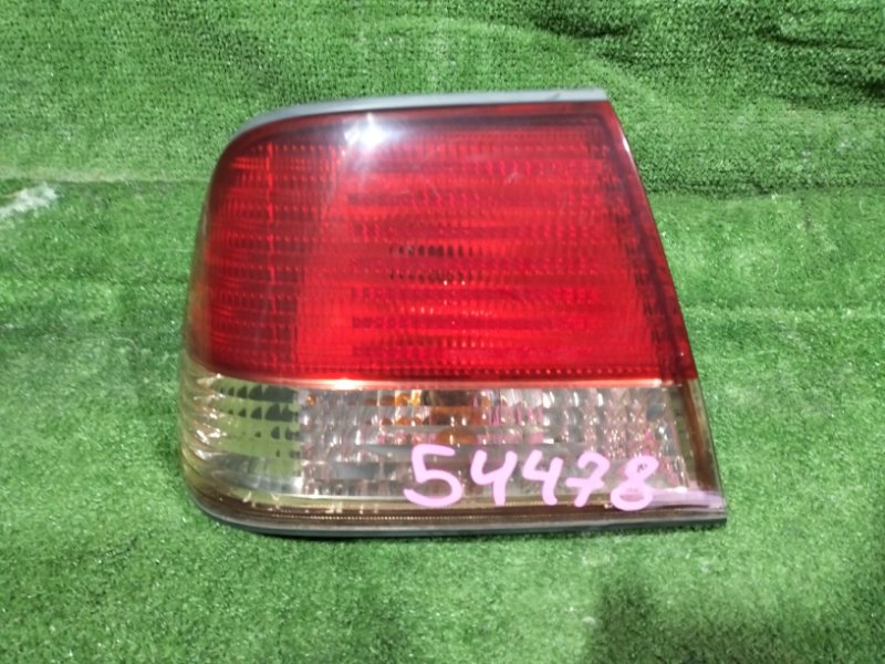 Стоп-сигнал Nissan Sunny FB15 QG15DE 2002 левый (б/у)