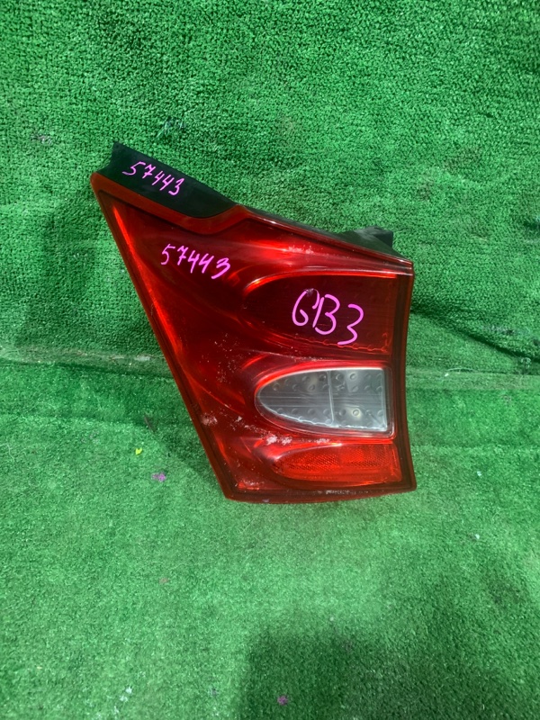 Стоп-сигнал Honda Freed GB3 L15A левый (б/у)