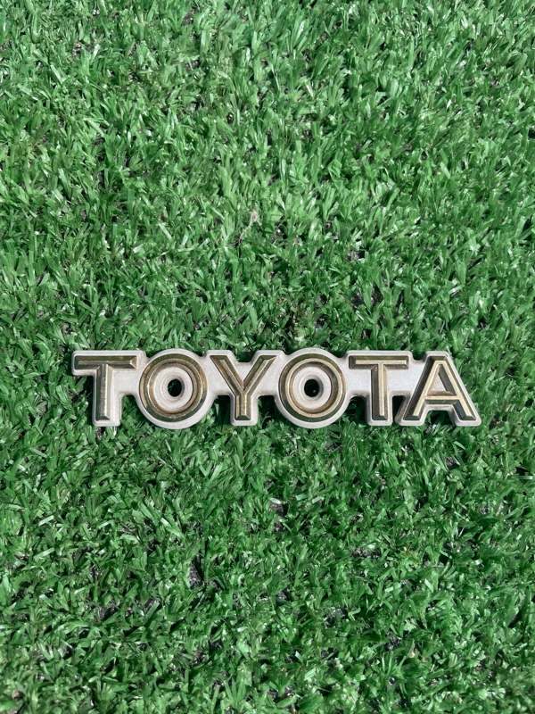 Эмблема Toyota Mark Ii GX81 (б/у)