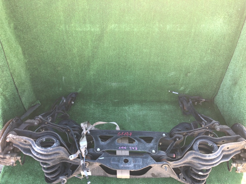Балка со ступицами Honda Odyssey RA6 F23A задняя (б/у)