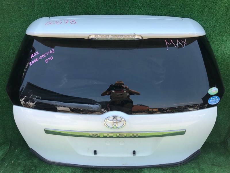 Дверь задняя Toyota Wish ZNE10 1ZZFE 2003 (б/у)