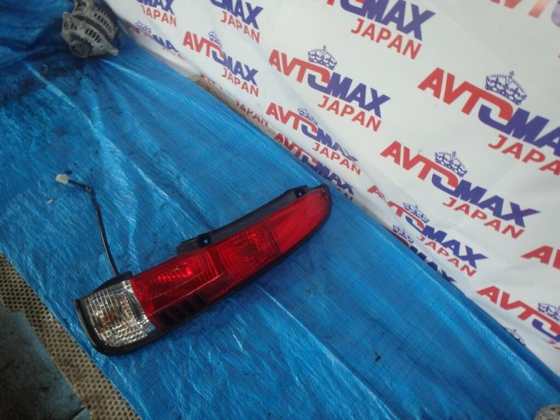 Стоп задний правый Daihatsu Terios Kid J111G 220-51672 контрактная