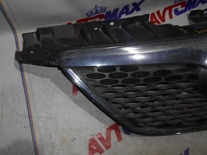 Решетка радиатора MPV LW3W Решетка радиатора MPV LW3W