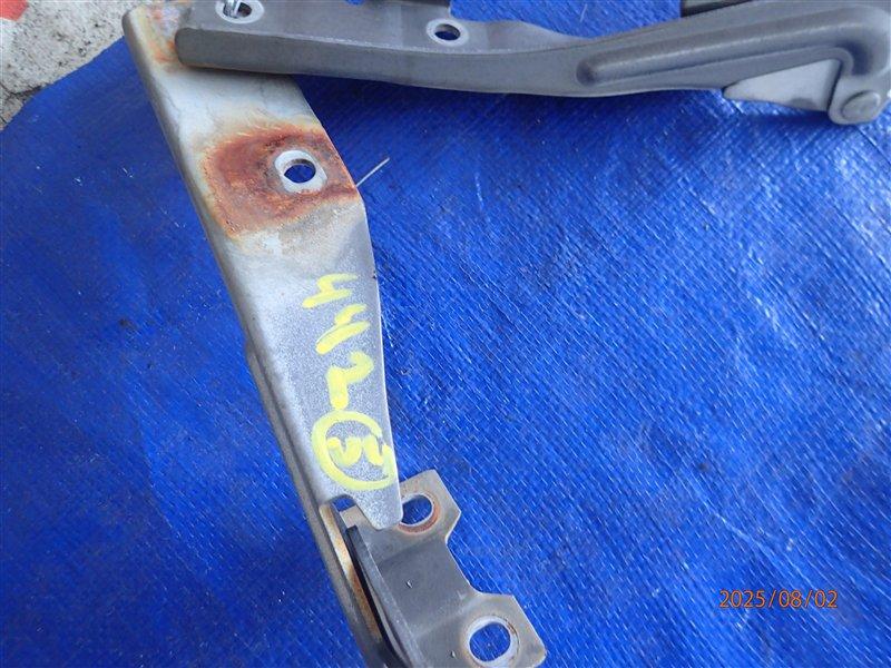 Крепление капота OTTI H81W 4A30 Крепление капота OTTI H81W 4A30