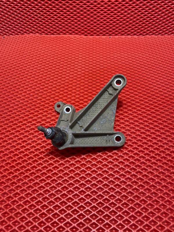 Кронштейн Logan 2008 LS0G/LS12 K7J