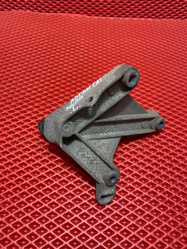 Кронштейн Logan 2008 LS0G/LS12 K7J