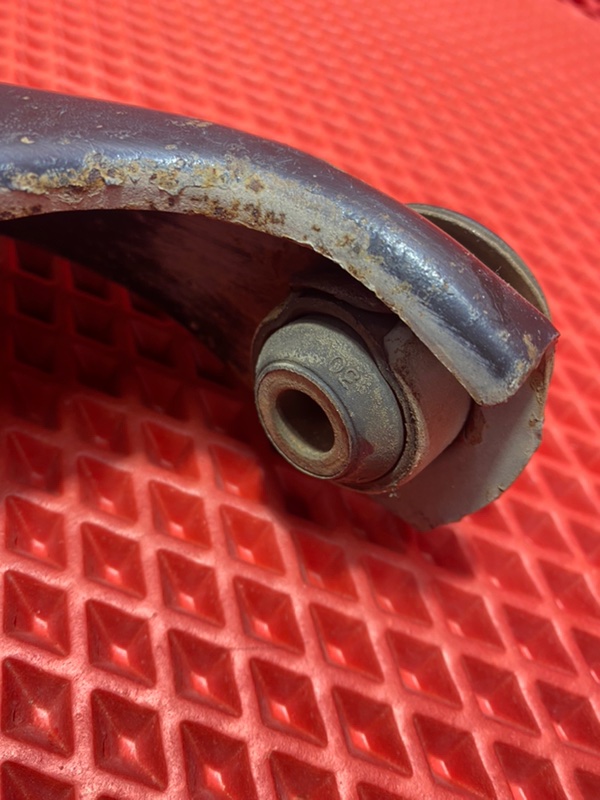 Рычаг подвески передний левый Logan 2008 LS0G/LS12 K7J Рычаг подвески передний левый Logan 2008 LS0G/LS12 K7J