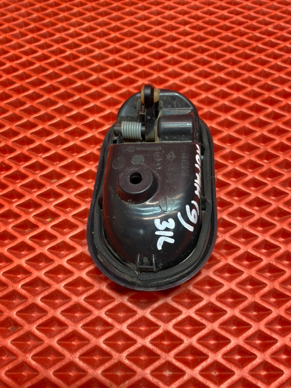 Ручка двери внутренняя левая Logan 2010 LS0G/LS12 K7J