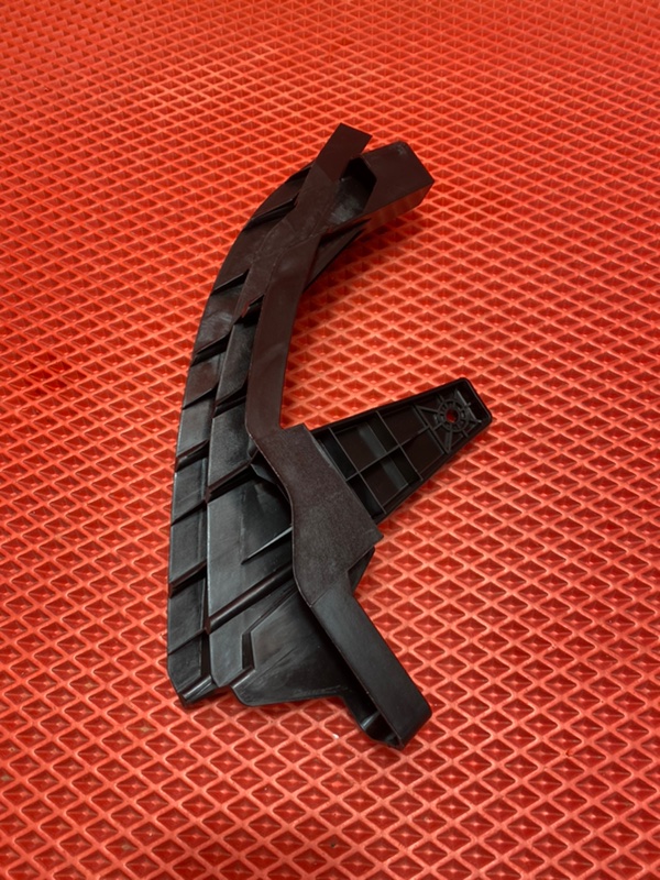 Кронштейн фары передний левый F7 2019