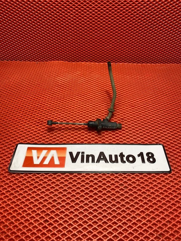 Главный цилиндр сцепления Fiat Albea 2010 350A1000 55196183 Б/У