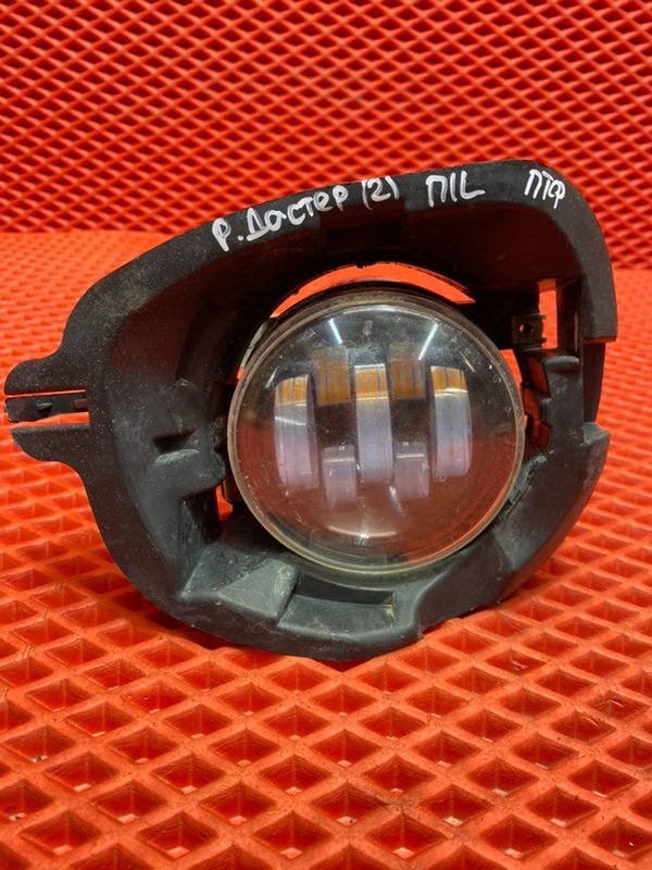 Фара противотуманная ПТФ передняя левая Renault Duster F4R 400