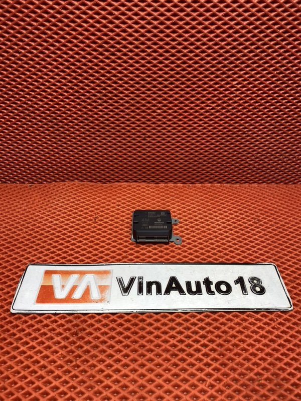 Блок управления Air Bag Renault Duster 2021 F4R 410 985109819R Б/У