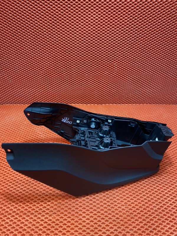 Центральная консоль Duster 2021 F4R 410 Центральная консоль Duster 2021 F4R 410