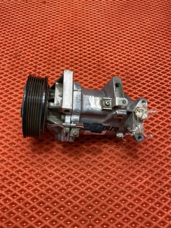 Компрессор кондиционера Renault Duster F4R 410