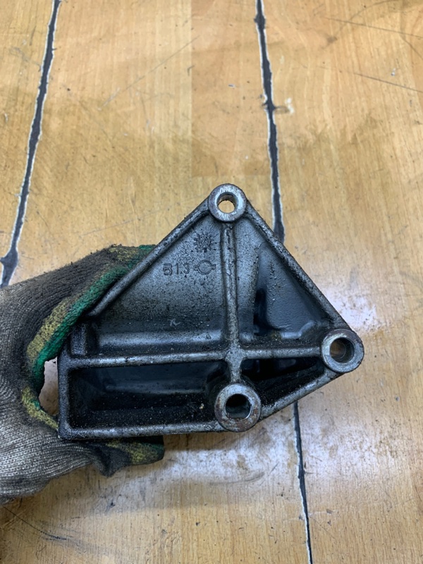 Кронштейн двигателя Primera 2003 QG18