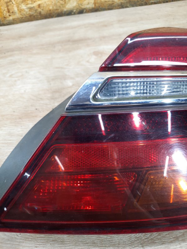 Фонарь задний правый Opel Insignia хетчбэк 5дв. A18XER