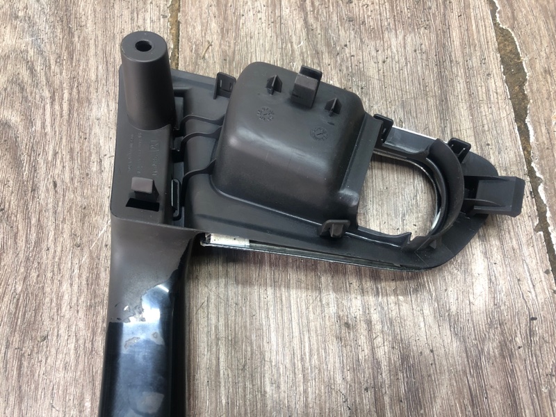 Молдинг на дверь передний левый Qashqai 2008 кроссовер MR20DE