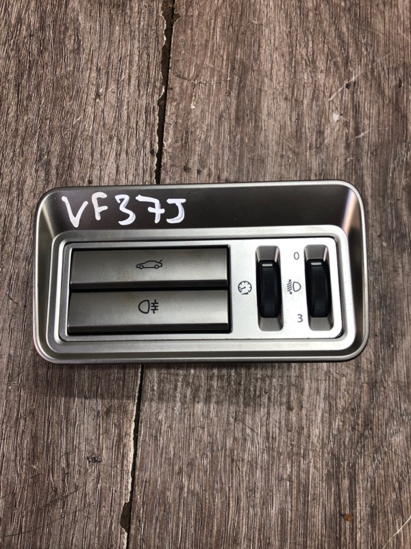 Блок управления багажника Jaguar XF 2009 седан 4дв. AJD 10400976890 контрактная