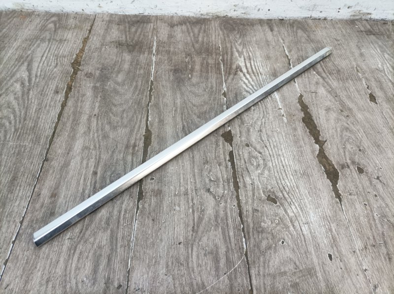 Молдинг стекла двери передний левый Jaguar XF 2009 седан 4дв. 306DT контрактная