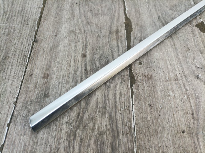 Молдинг стекла двери передний левый XF 2009 седан 4дв. 306DT