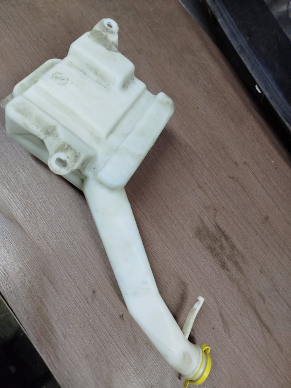 Бачок стеклоомывателя GC6 2014 MR479QN