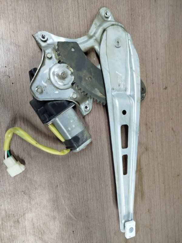 Запчасть стеклоподъемный механизм задний левый GEELY GC6 2014 MR479QN 101800566351 Б/У Стеклоподъемный механизм задний левый GEELY GC6 2014 MR479QN 101800566351 Б/У