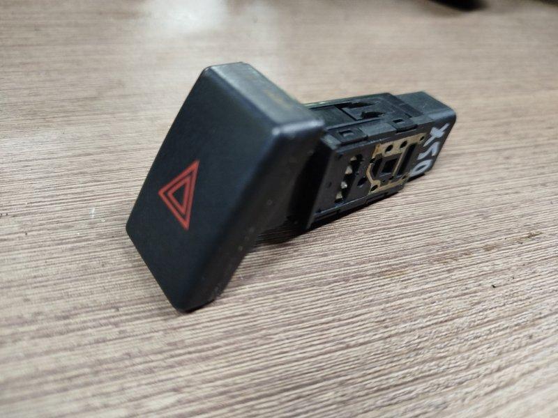 Запчасть кнопка аварийной сигнализации Lifan X60 2012 LFB479Q S3710400 Б/У Кнопка аварийной сигнализации Lifan X60 2012 LFB479Q S3710400 Б/У