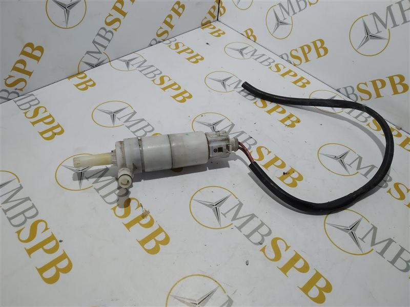Насос омывателя Mercedes E-class W211 OM647 Насос омывателя Mercedes E-class W211 OM647