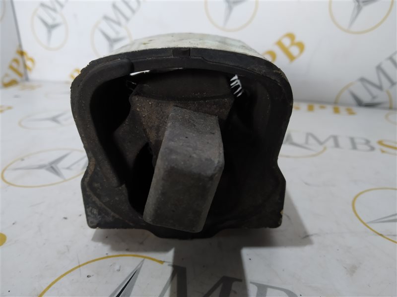 Подушка АКПП E-class 2003 W211 OM647 Подушка АКПП E-class 2003 W211 OM647