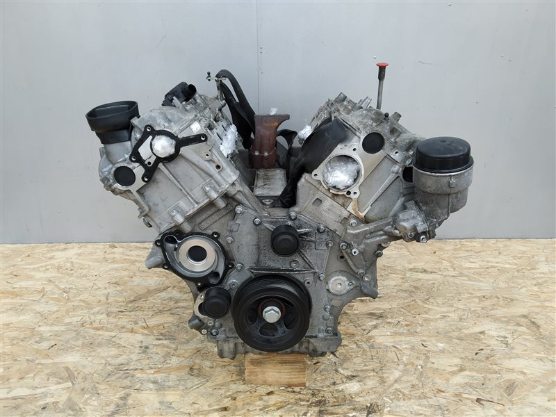 Запчасть двигатель Mercedes E-class 2009 W212 OM642 A6420302401 контрактная Двигатель Mercedes E-class 2009 W212 OM642 A6420302401 контрактная
