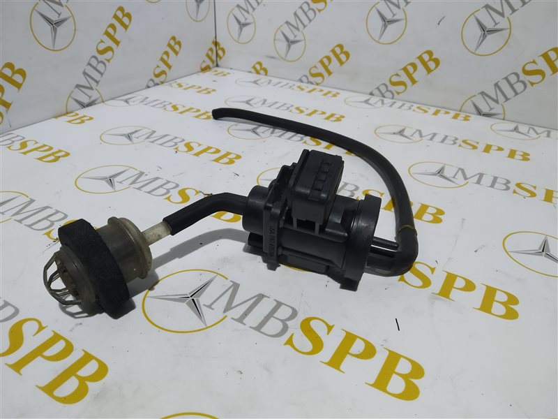 Клапан вакуумный Mercedes C-class W203 OM612 Клапан вакуумный Mercedes C-class W203 OM612