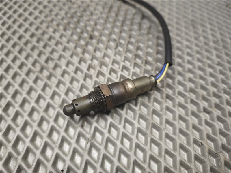 Лямбда-зонд CLA-class W118 M260