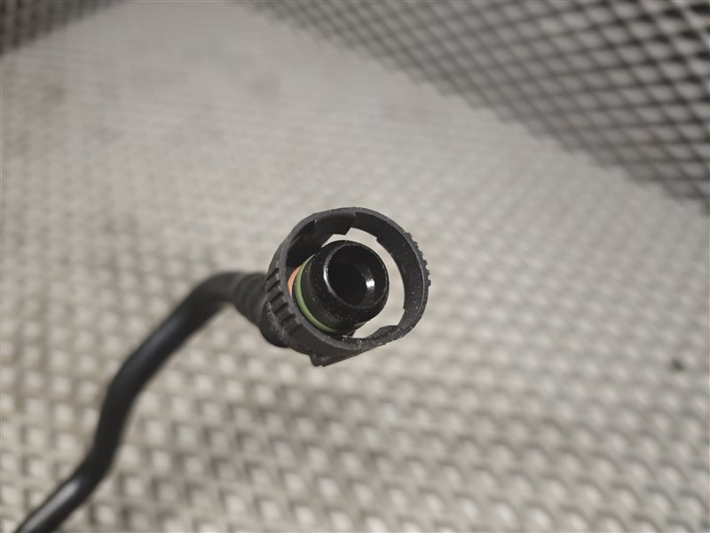 Трубка вентиляции CLA-class W118 M260