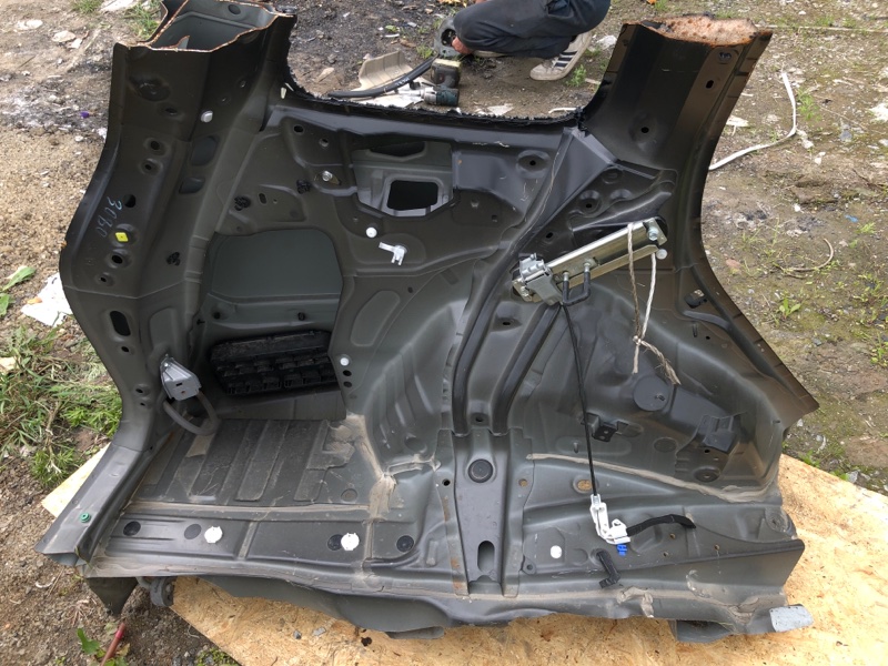 Крыло заднее левое Forester 2013 SJG FA20