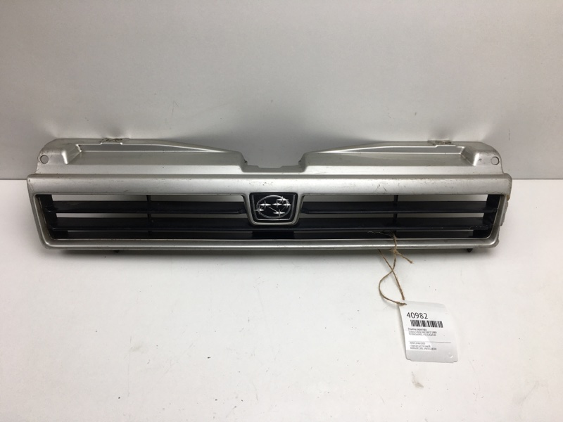 Решетка радиатора Subaru Leone AA2 EA71 1989 (б/у)