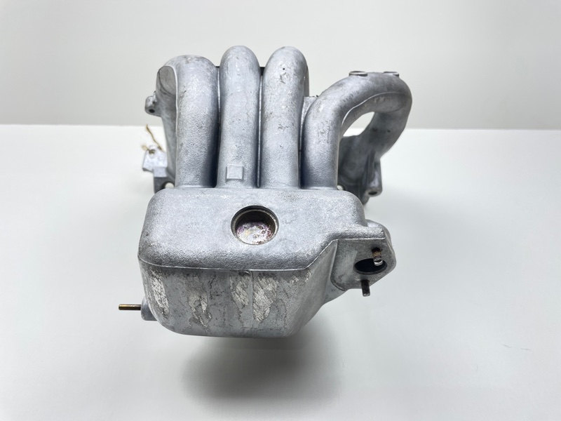 Коллектор впускной R2 2007 RC1 EN07E Коллектор впускной R2 2007 RC1 EN07E