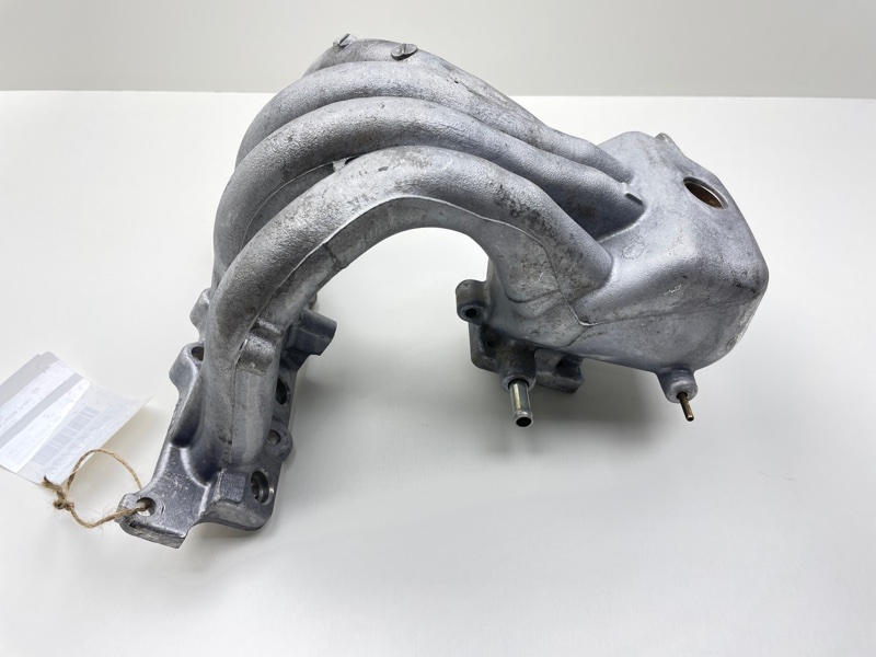 Коллектор впускной R2 2007 RC1 EN07E Коллектор впускной R2 2007 RC1 EN07E