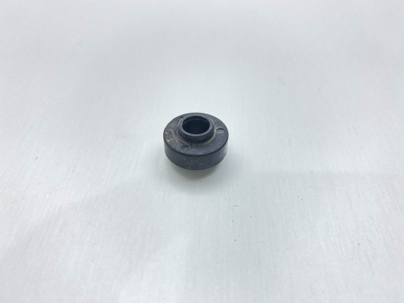 Втулка R2 2007 RC1 EN07E