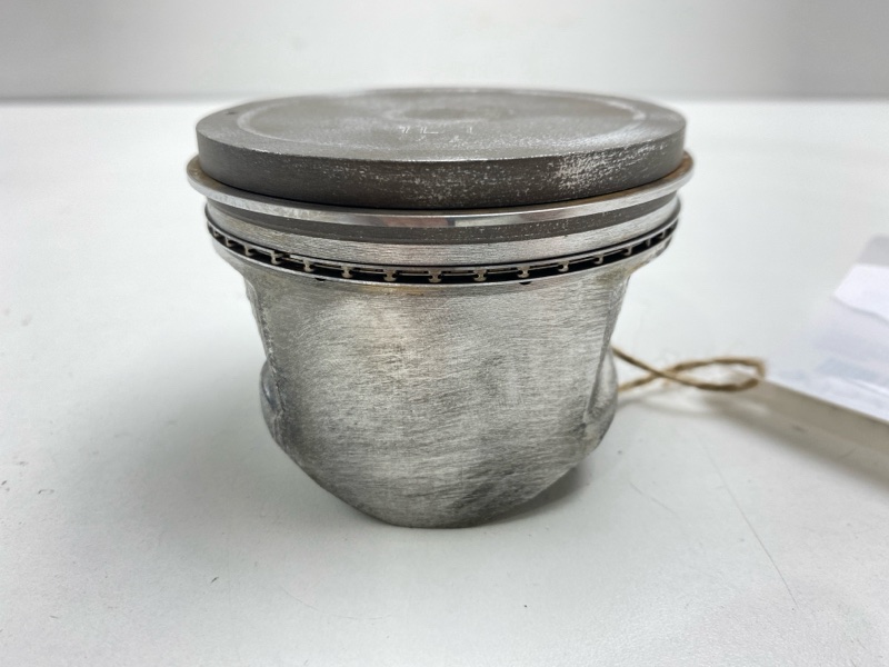 Поршень Cefiro 1997 PA32 VQ25DE