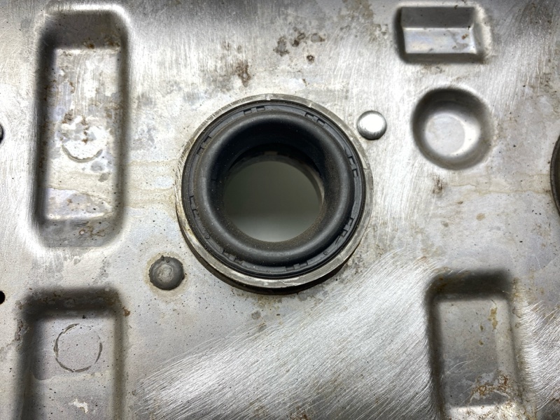 Крышка головки блока цилиндров Stepwgn 2003 RF3 K20A