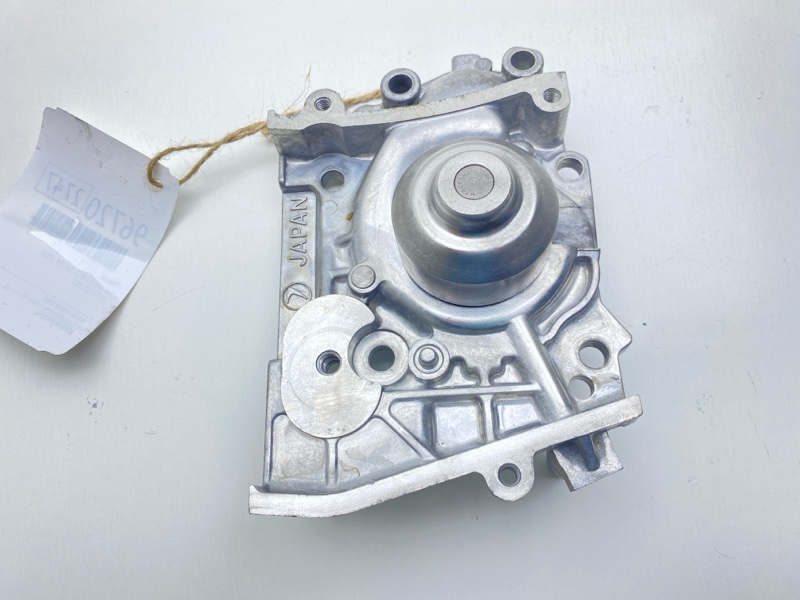 Помпа Subaru R2 RC1 EN07E Помпа Subaru R2 RC1 EN07E