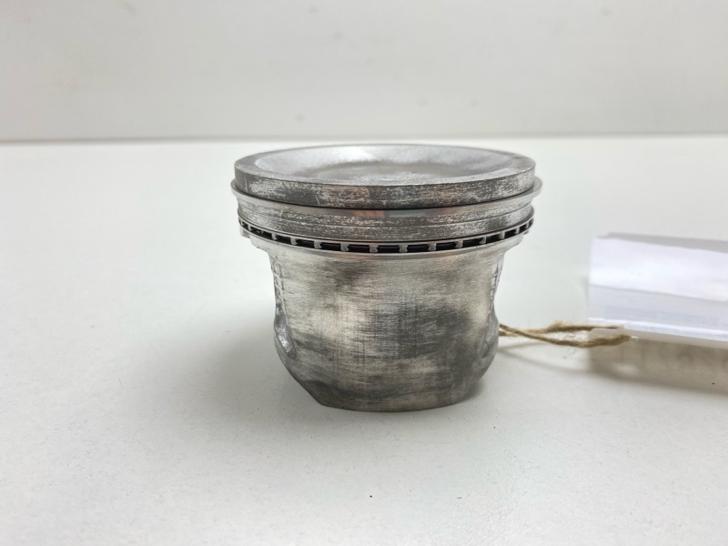 Поршень Avenir 2000 W11 QG18DE