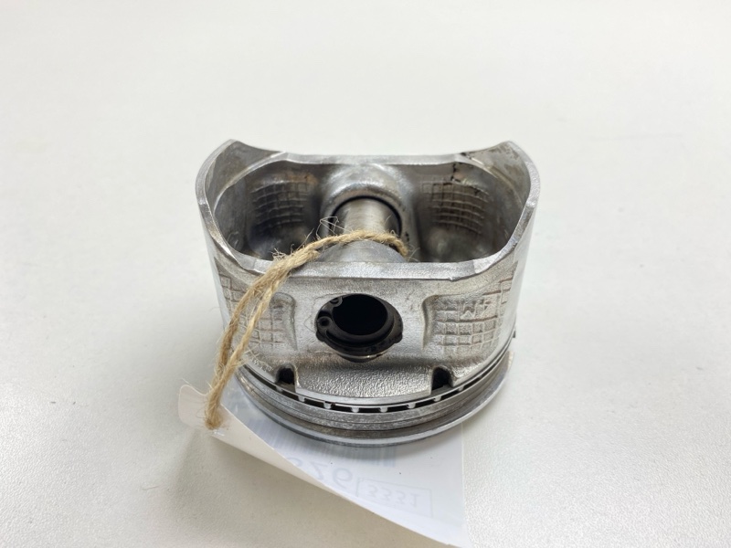 Поршень Avenir 2000 W11 QG18DE