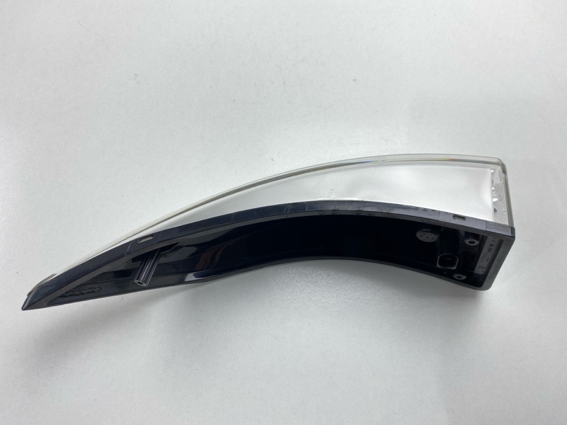 Повторитель поворота левый FH 2019 D13K460